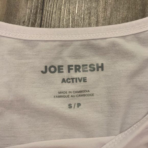 Perfect everyday white tee - Picture 2 of 3